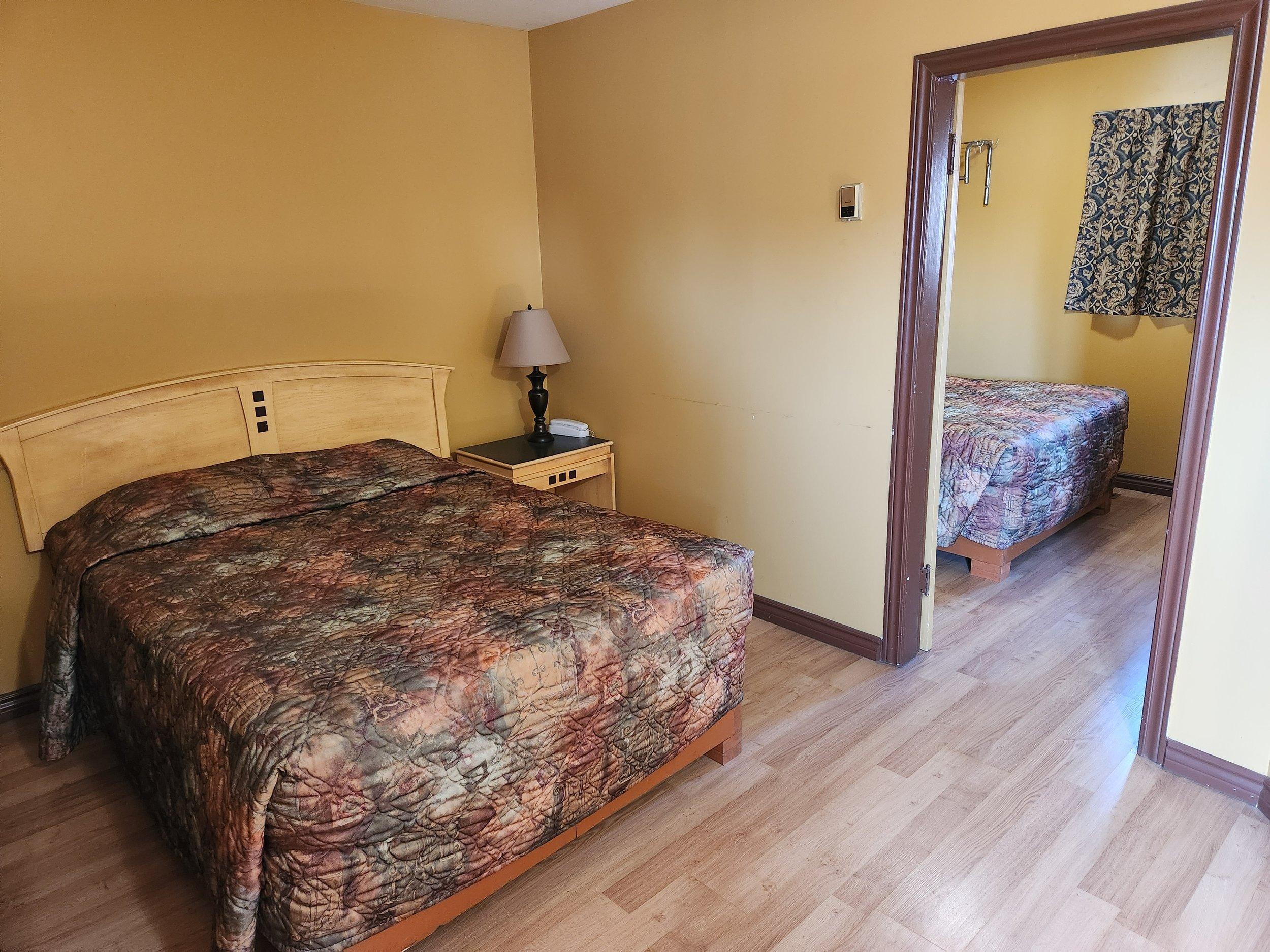 Hardisty Motel Extérieur photo